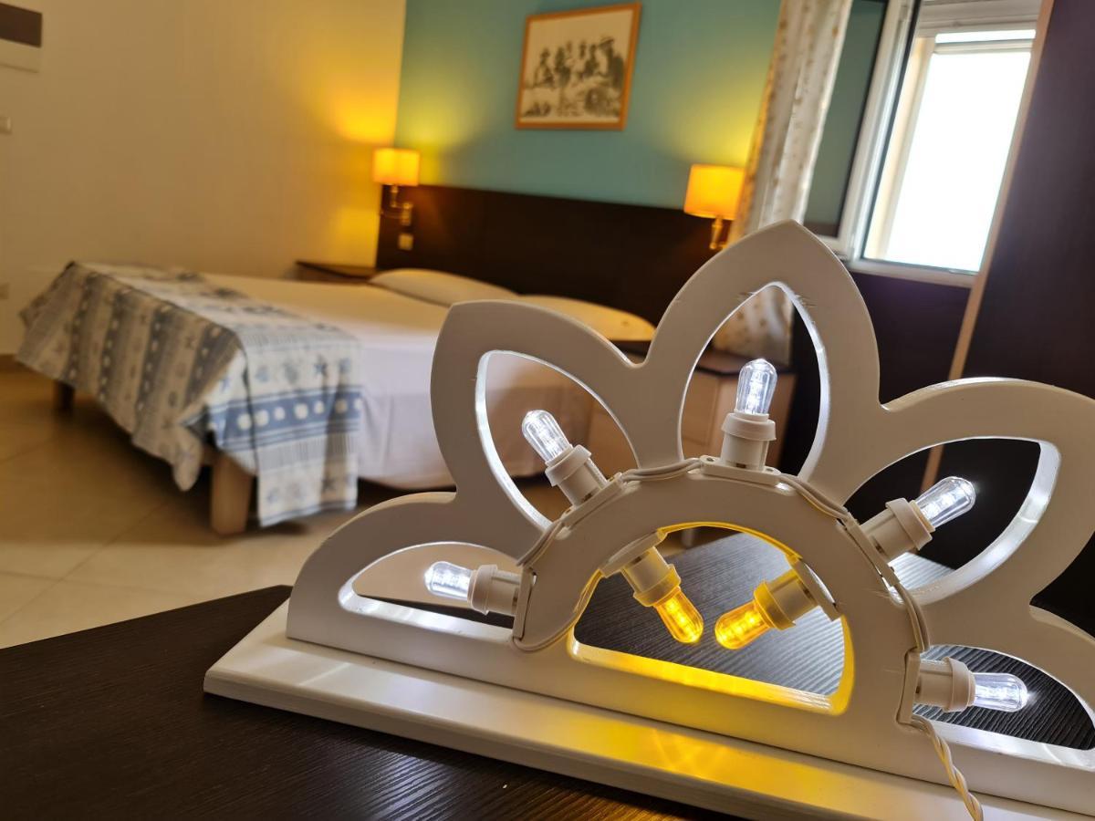 Il Vascello Hotel Porto Cesareo Kültér fotó
