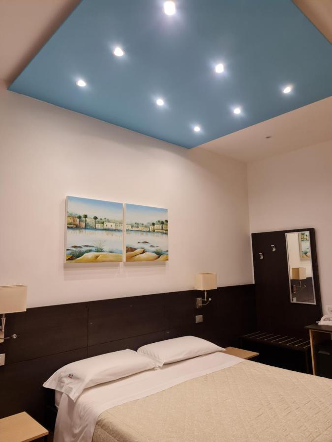 Il Vascello Hotel Porto Cesareo Kültér fotó